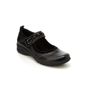 Women's Emily Casual Flat by Jambu in Black (Size 7 M)