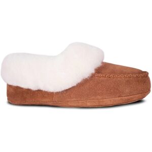 Cloud Nine Sheepskin Ladies Aussie Bootie Cozy Slippers - Chestnut