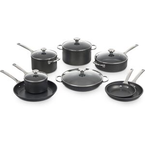 Le Creuset Toughened Nonstick Pro 13-Pc. Cookware Set - Black