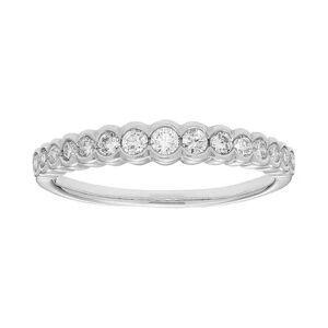 The Regal Collection 14k Gold 1/4 Carat T.W. IGL Certified Diamond Wedding Ring, Women's, Size: 6, White