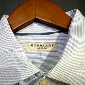 Shirts Burberry London 16.5 Blue And White Striped Collared Button Down Dress Shirt Color: Blue/White Size: 16.5