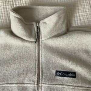 Columbia Jackets & Coats Columbia Fleece Jacket Color: Cream/Tan Size: S