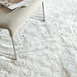 EXQUISITE RUGS Hand-stitched Polyacrylic Ivory Area Rug. Cream 12' x 15'