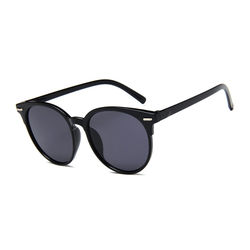 Black Retro solbriller Black Glass + Senile String
