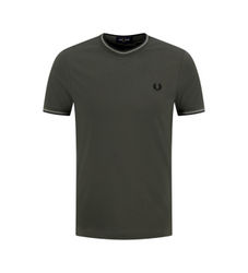 Fred Perrytil mænd. M1588 T-shirt med to grønne striber i kanten (L), Casual, Bomuld, Korte ærmer