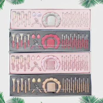 Glitz and Glam Brush Set 23pcs Bundle RHINESTONE Glam Brush Set Bling Makeup Brushes Diamond Makeup Brush Storage Bucket withbox