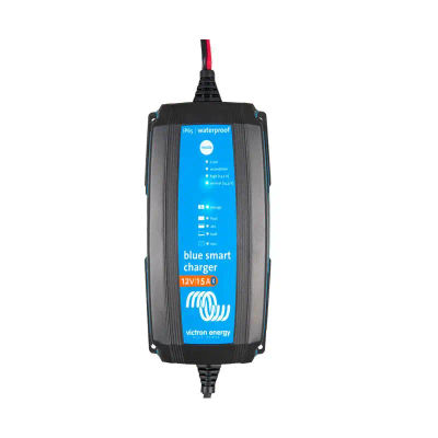 Cargador de baterías 12V 15A Azul Smart IP65