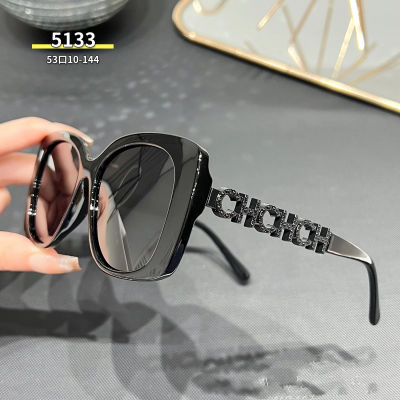 2025 nuevas Gafas de sol de moda para mujer, Gafas de sol polarizadas de lujo con decoración de letras huecas, Gafas de playa de alta calidad para hombres