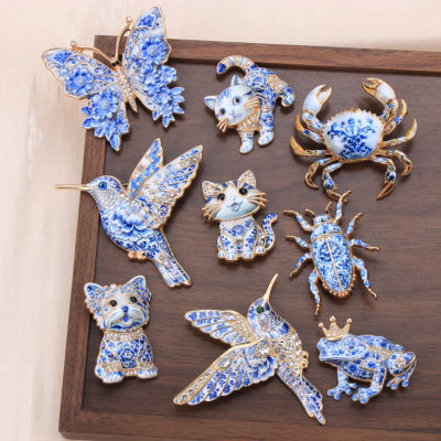 Broches de Porcelana Azul y Blanca Estilo Chino para Hombres y Mujeres, con Diseños de Insectos, Animales, Plantas y Flores