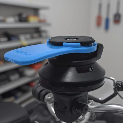 Soporte para Teléfono de Motocicleta 360 ° Soporte Giratorio Desmontable para Espejo Retrovisor, Navegación, Soporte para Teléfono con Bloqueo Automático y Antivibración