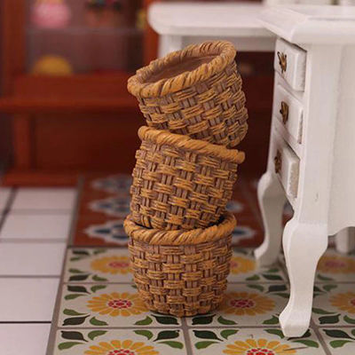 Mini cesta de mimbre tejida a mano para casa de muñecas, bonita cesta de almacenamiento de alimentos vegetales, decoración en miniatura, 1/12