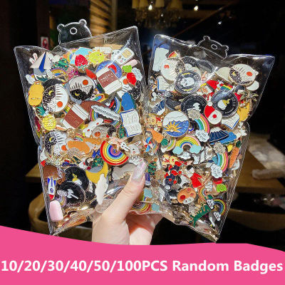10-100 Uds. Insignias esmaltadas, alfileres, broches aleatorios de diversidad, iconos de plantas, alfileres de frutas y animales en mochila, ropa, sombrero, accesorios de decoración