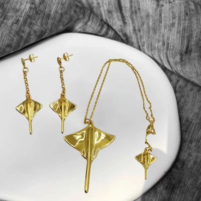 Conjunto de dos piezas de pendientes y collar con borlas de manta raya, estilo nicho, para mujer, accesorios creativos, regalo, otoño 2026