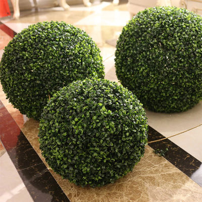 Durabilidad duradera verde con bola de plantas artificiales, simulación de flores de imitación, bola de hierba