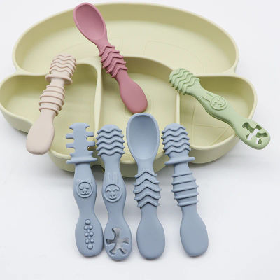 Cuchara de silicona para comida de bebé, cuchara de entrenamiento para bebés mayores de 6 meses, vajilla fácil de agarrar, regalo de Navidad, 4 Uds.