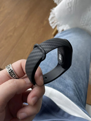 Correa de fibra de carbono para Xiaomi Mi Band 7 nfc pulsera smartwatch MIband 6 pulsera de silicona correa Mi Band 4 5 3 6 Accesorios