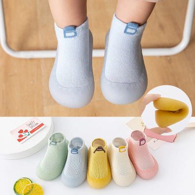 Calcetines de suela blanda para primavera y verano para niños pequeños, calcetines antideslizantes Unisex con animales bonitos para bebés, calcetines ligeros para niños de 0 a 3T