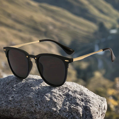 Gafas de sol con montura metálica de ojo de gato a la moda, gafas de sol de marca de diseñador para mujer, gafas de sol con remaches negros, gafas de ojo de gato para mujer UV400