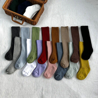 Nuevos calcetines sólidos hasta la rodilla para bebés y niñas, calcetines largos de algodón transpirables a rayas suaves para niños, calcetines a rayas para uniforme escolar para niños