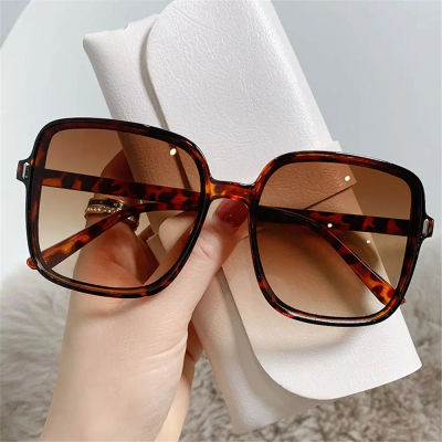 Gafas de sol cuadradas clásicas de gran tamaño para mujer, gafas de sol de lujo Vintage, UV400, montura grande