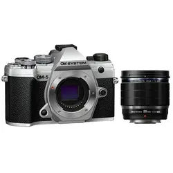 OM SYSTEM OM-5 + M.Zuiko AF 20mm f/1,4 Pro ED silber - schwarz