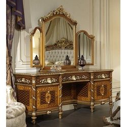 Casa Padrino Barockspiegel Luxus Barock Kommode mit Spiegel Braun / Gold - Prunkvoller handgefertigter Schminktisch mit Wandspiegel - Hotel Möbel - Schloss Möbel - Luxus Qualität - Made in Italy