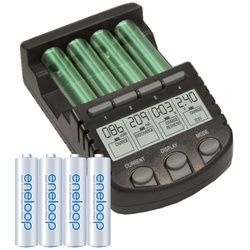 Panasonic eneloop Standard Micro AAA HR-4UTGA und BC-700 LCD-Schnell-Ladegerät