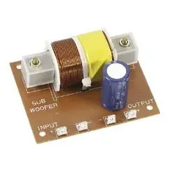 Subwoofer-Weiche CR201