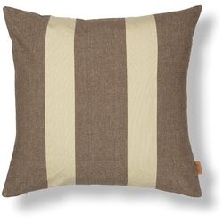 ferm LIVING - Strand Outdoor Kissen, 50 x 50 cm, carob brown / parchment