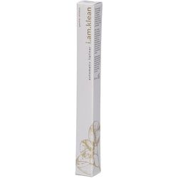 i.am.klean Lip Pencil x Liandra Sadzo Chilena