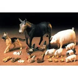 1:35 Diorama-Set Haustiere (18)