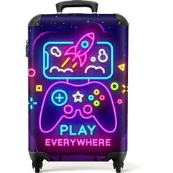 NoBoringSuitcases.com© Kinderkoffer Spiele - Konsole - Neon - Jungen 55x35x20cm, 4 Rollen, Handgepäck Koffer, Hartschalenkoffer Kinder, Reisekoffer Jungen bunt|lila 35 cm x 55 cm x 20 cm