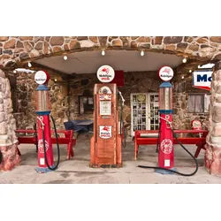 Fototapete PAPERMOON "Alte Tankstelle", bunt, B:4m L:2,6m, Vlies, Tapeten