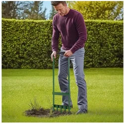 Outsunny Gartenpflege-Set Rasenlüfter, Aerifizierer für Rase, manuell, mit rutschfest Griff, 30cm Breite, für Garten Höfe grün