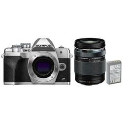 Olympus OM-D E-M10 Mark IV Special Edition inkl. M.Zuiko 14-150mm + 2ter Akku silber