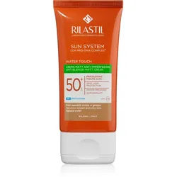 Rilastil Sun System Water Touch schützende Tönungscreme für das Gesicht für fettige und Mischhaut SPF 50+ 50 ml