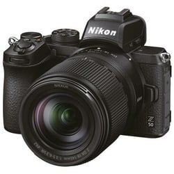 Nikon Z50 + Nikkor Z DX 18-140mm f/3,5-6,3 VR