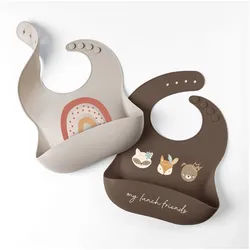 Artee Lätzchen 2 Stück Set Doppelpack aus Silikon mit Auffangtasche Lätzchen bunt