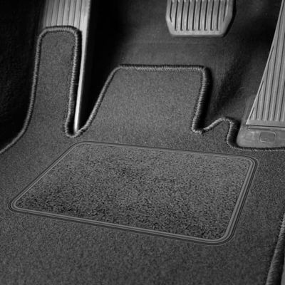 Set med golvmattor i velour som passar Chrysler 300C I 2005-2010 - svarta detaljer