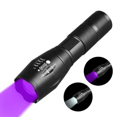 Lollanda Uppladdningsbar 2-i-1 UV-ficklampa, 365 nm lila ljus, IPX4 vattentät, bärbar LED-ficklampa med zoom, UV anti-förfalskning, djur urin test