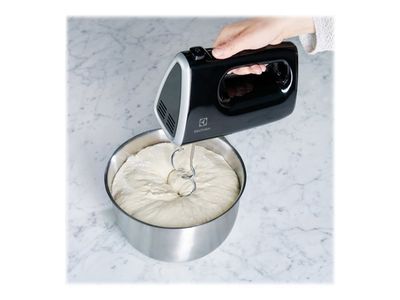 Electrolux Love Your Day Collection EHM3310 - Handmixer - 450 W - svart och silvergrå