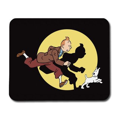 Musmatta: Tintin & Snowy, halkfri gummibas, livfull och unik design, perfekt för hemmet eller kontoret