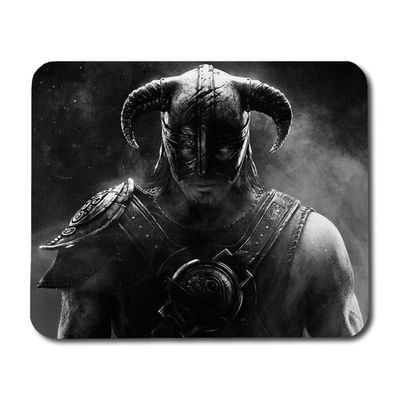 Musmatta: The Elder Scrolls V Skyrim Dragonborn, halkfri gummibas, livfull och unik design, perfekt för hemmet eller kontoret