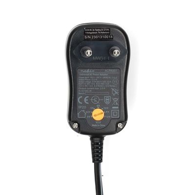 Universal AC strømadapter | 12 W | 3 - 12 V DC | 1.80 m | 2.0 A | 6 plug(s) | Sort