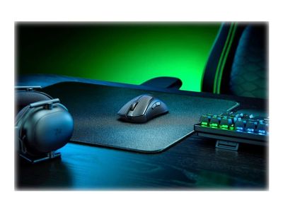 Razer DeathAdder V3 Pro - Mus - ergonomisk - høyrehendt - optisk - 5 knapper - trådløs - Bluetooth, USB - svart