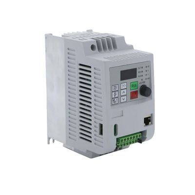 Frekvensomriktare VFD, 50/60Hz Utgång, Multi-Fas Kontroll, 0.75KW-7.5KW Omfång,3-fas 220V, 220V 1,5KW, 1 fas 220V