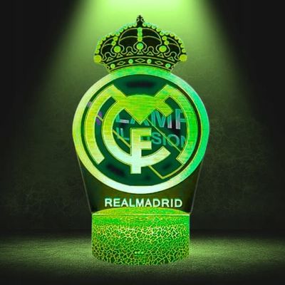 Real Madrids våbenskjoldslogo natlampe til børn 16 LED 3D + fjernbetjening