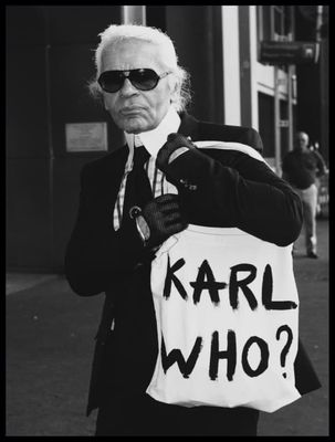 Karl Who Plakat