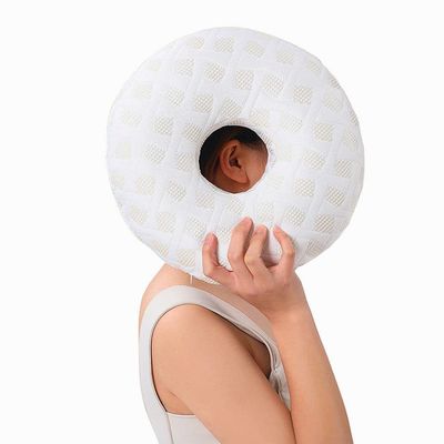 Lollanda Öronkudde kudde – Perforerad kudde för sidoliggande sömn, Ergonomisk design, öronvänlig och bekväm, Lindrar tryck på öronen