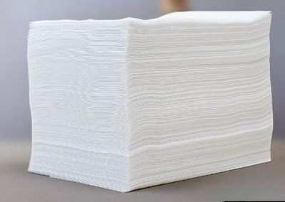 100 st Engångslakan Massagestolar Bordsunderlägg Förtjockade kuddar Spa Tatueringssalong Mjukt hudvänligt lakan 180*80 cm vit